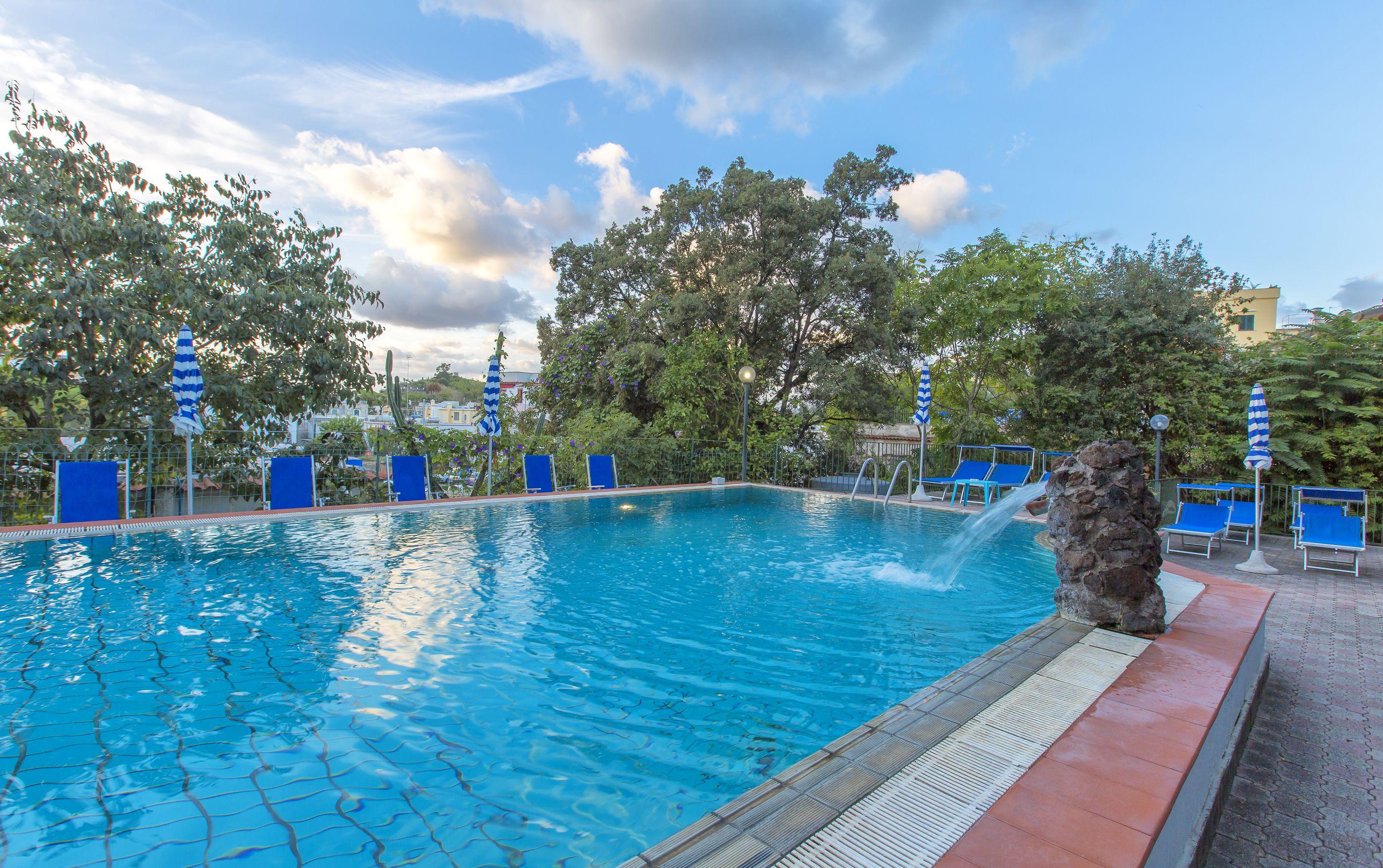 Hotel Vittoria Ίσκια Εξωτερικό φωτογραφία