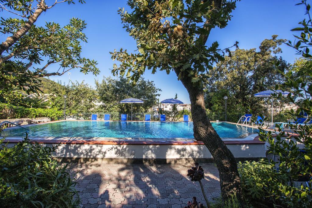 Hotel Vittoria Ίσκια Εξωτερικό φωτογραφία