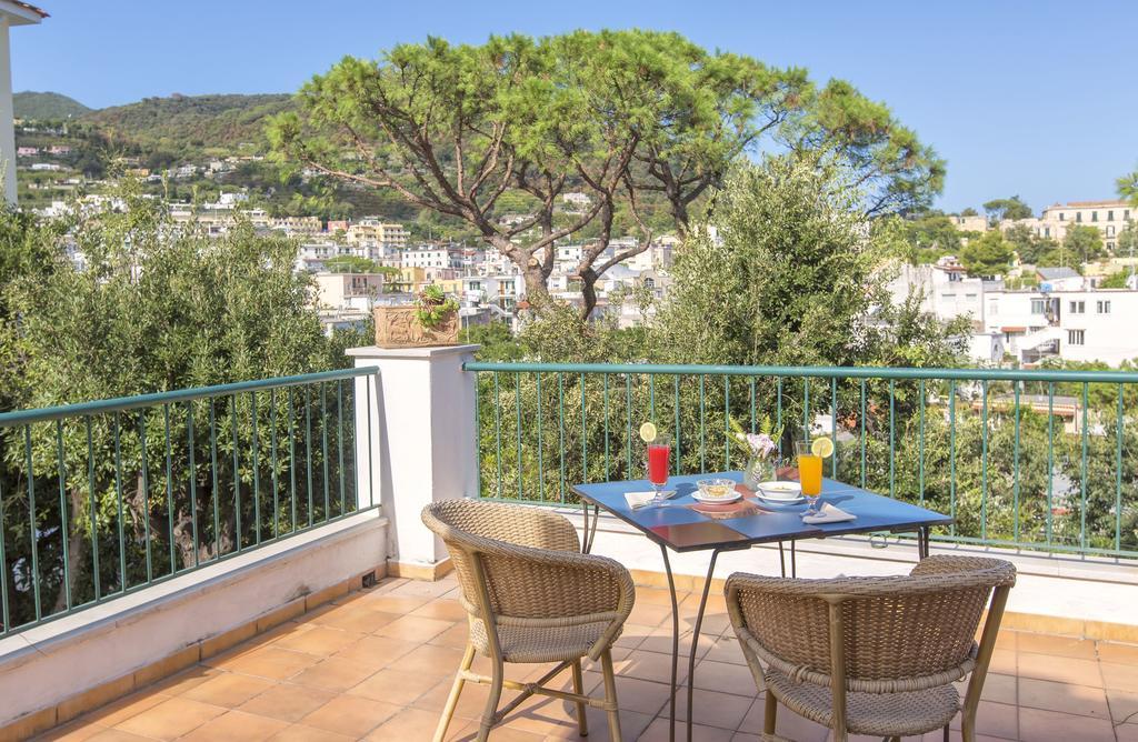 Hotel Vittoria Ίσκια Εξωτερικό φωτογραφία