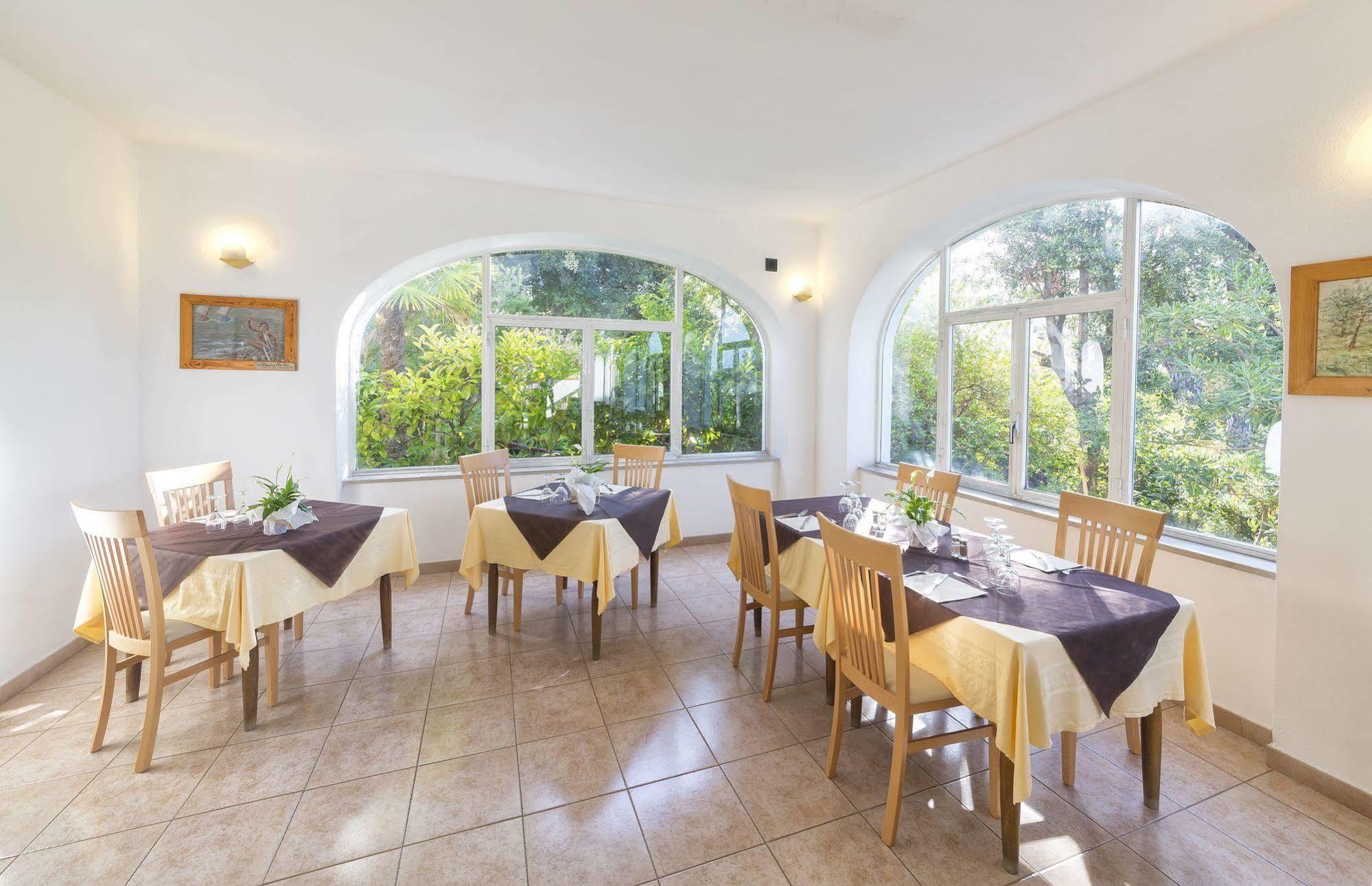 Hotel Vittoria Ίσκια Εξωτερικό φωτογραφία